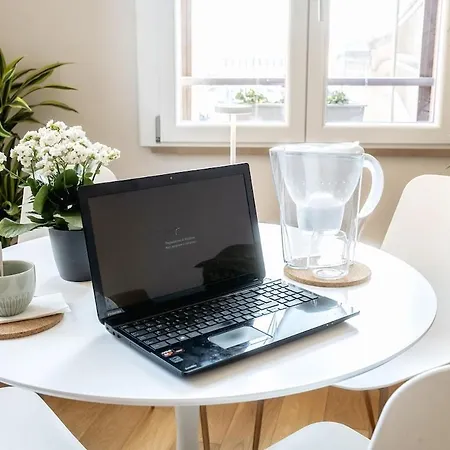 Primeloft Cathedral-exclusive アパート フェラーラ