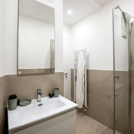 Primeloft Cathedral-exclusive 아파트 *